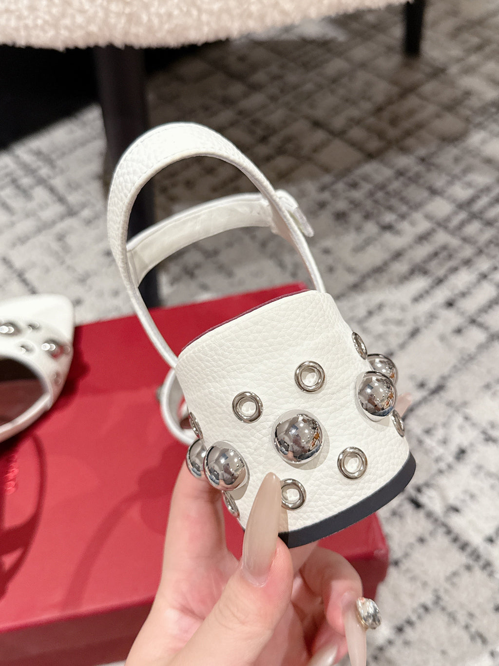 VLTN STUDDED BLOCK HEEL SANDALS 25S 60 MM IN WHITE LAMBSKIN