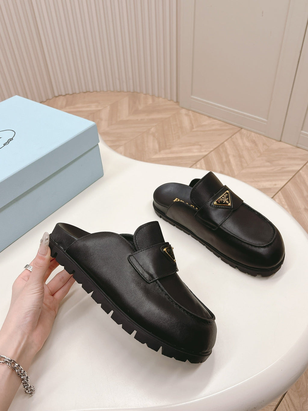 PRADA SABOTS MULES BLACK CALFSKIN