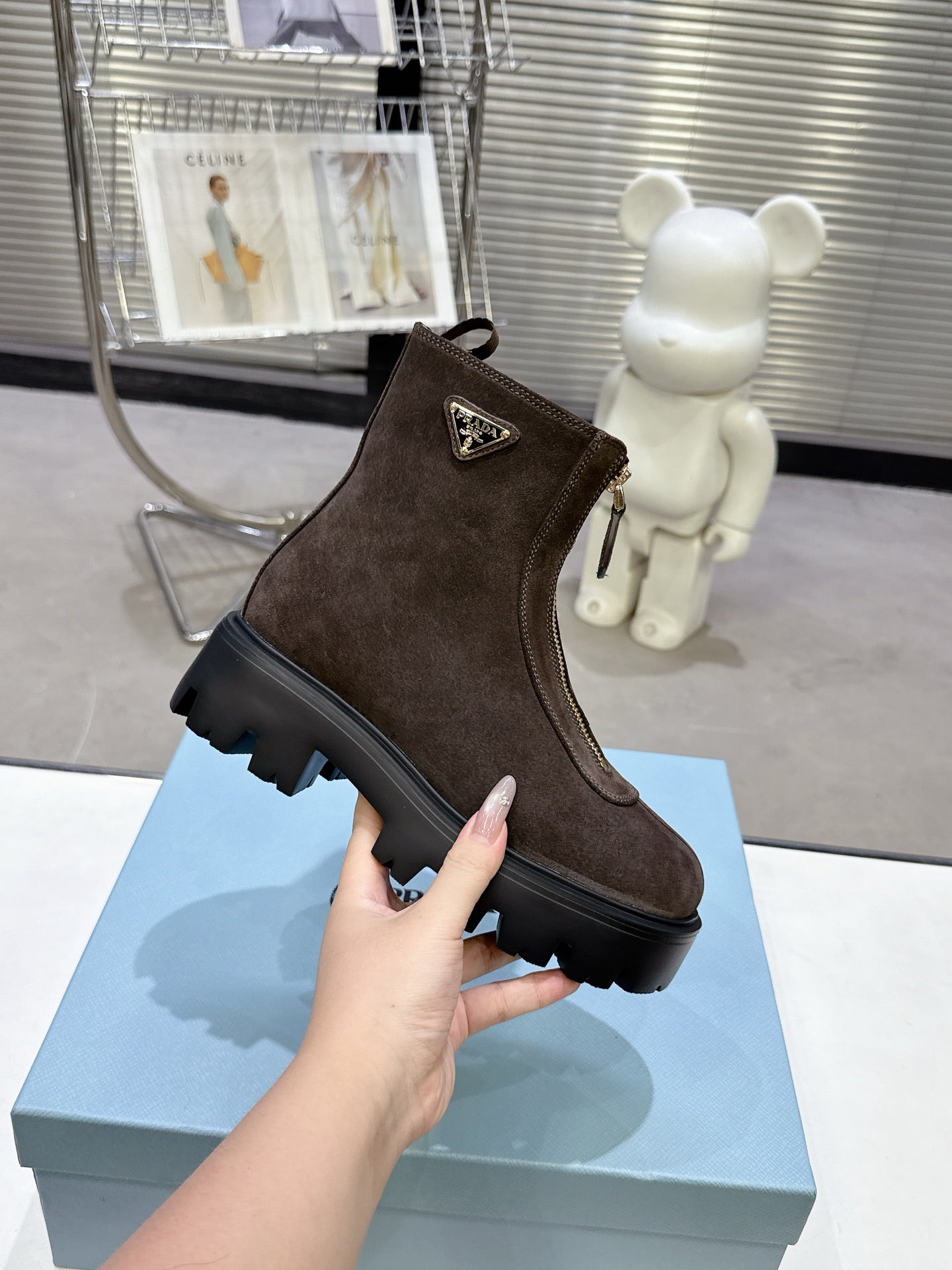 PRADA 25S ZIP-UP ANKLE BOOTS IN RK BROWN SUEDE