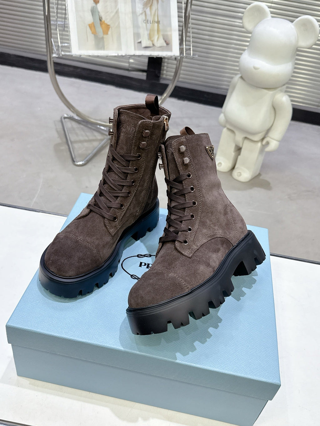 PRADA 25S WARRIOR BOOTS IN RK BROWN SUEDE