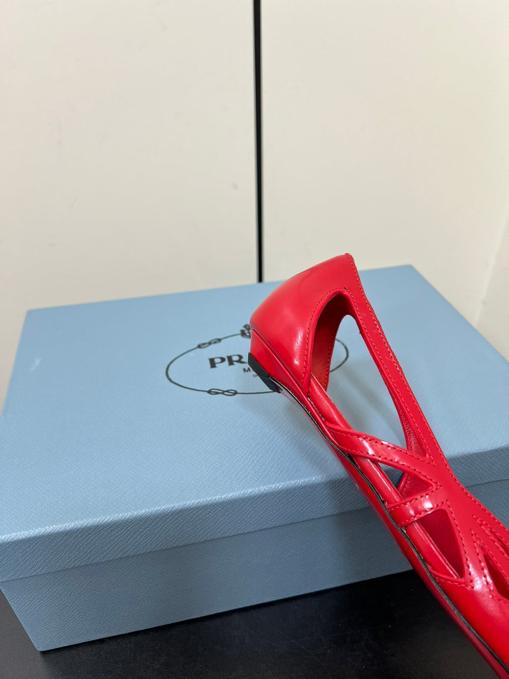 PRADA BRUSHED CUT-OUT BALLERINA FLAT IN RED CALFSKIN