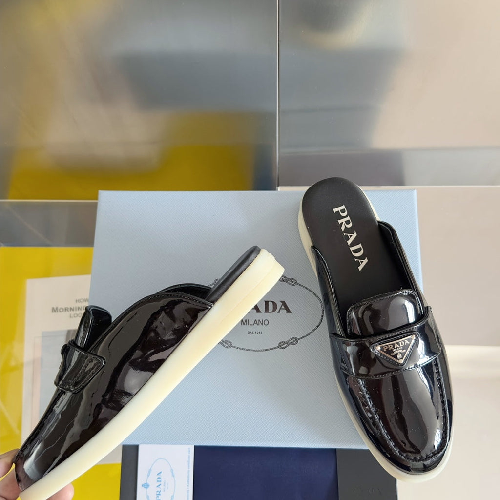 PRADA Pra Black Patent Leather Mule 25mm Rubber Sole