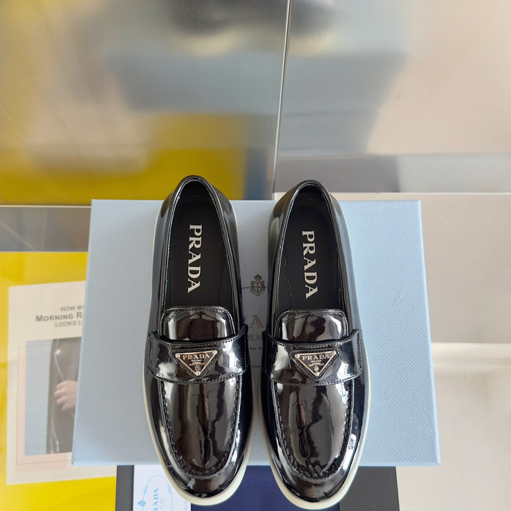 PRADA Pra Black Patent Leather Loafers 25mm Rubber Sole